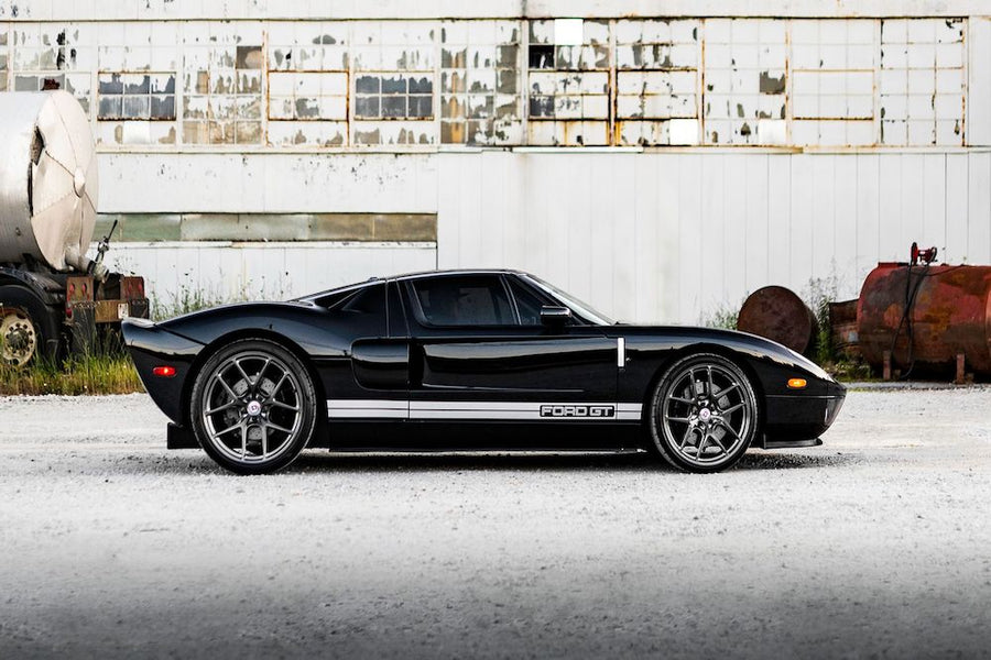 2006 black Ford GT